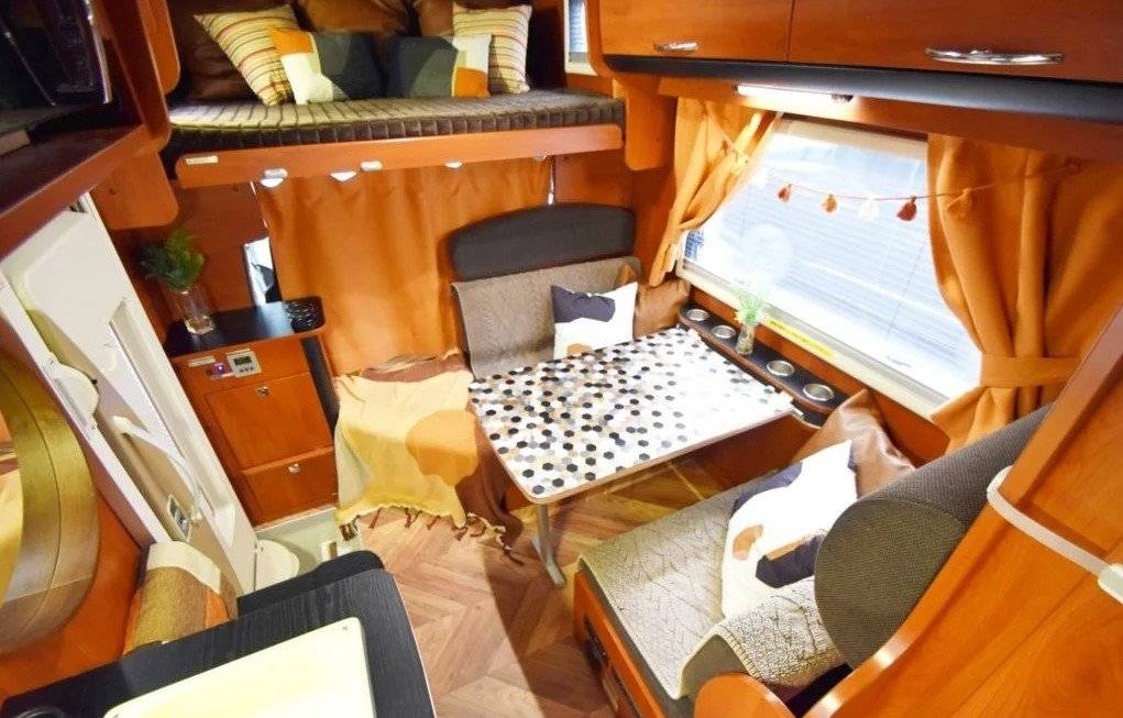【Tokyo】Japan 6ppl RV Caravan 24 hours Rental Experience(JTM-Argon)