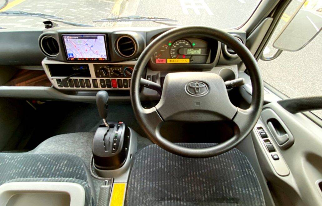 【Tokyo】Japan 6ppl RV Caravan 24 hours Rental Experience (JTM-Mugen)