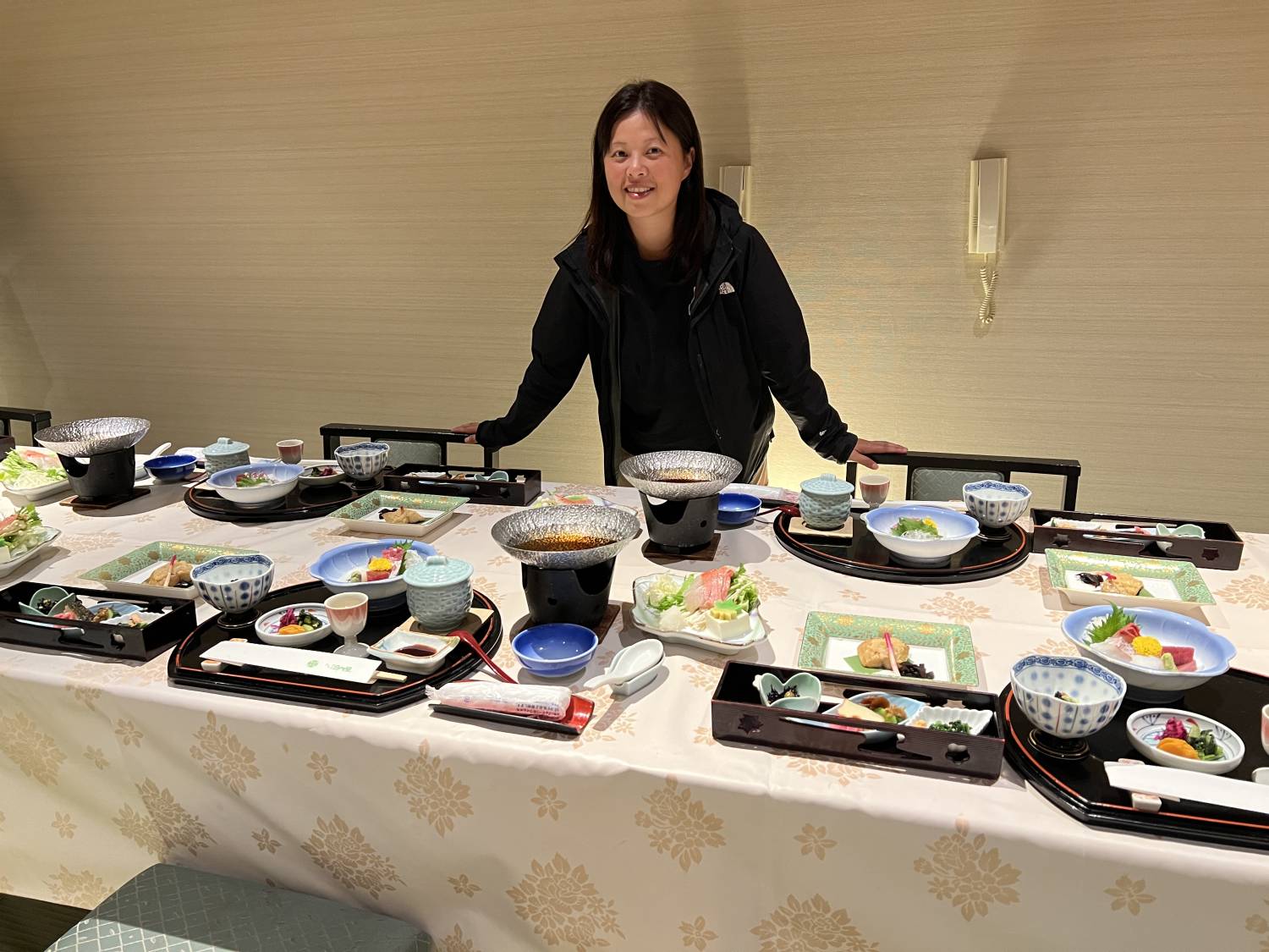 【神子元島】2025年8月23至27日 與鎚頭鯊共游潛水5日4夜旅遊潛水團 *隨團教練Berry*