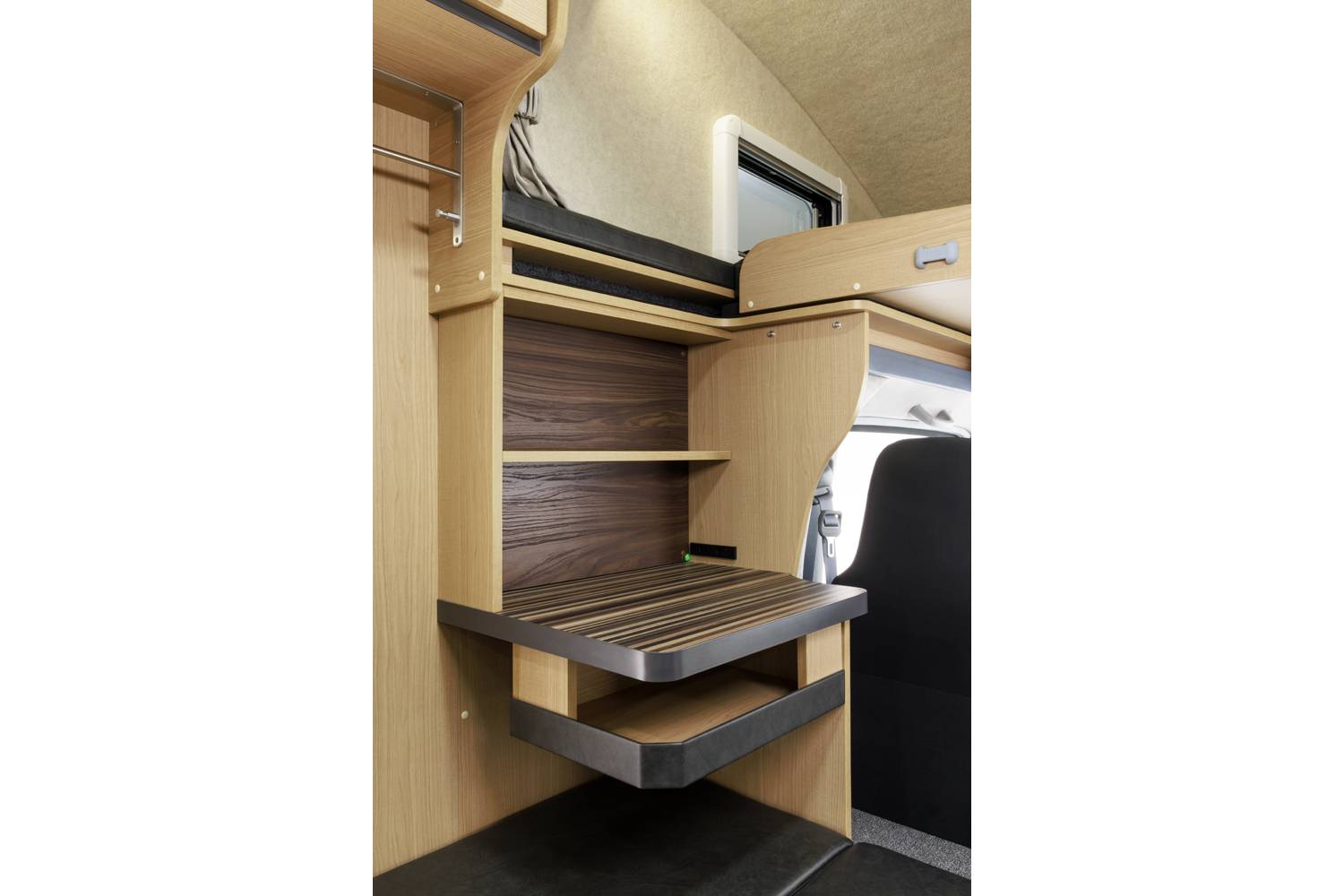 【成田機場】日本東京露營車24小時租用體驗(VT-Corde Bunks S)