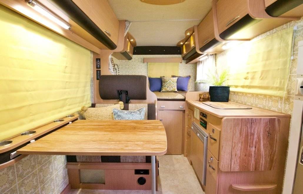 【Tokyo】Japan 6ppl RV Caravan 24 hours Rental Experience(JTM-forest)