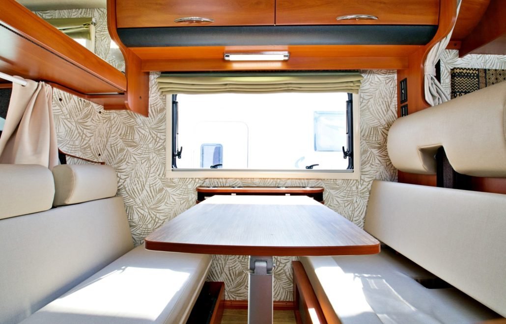 【Tokyo】Japan 6ppl RV Caravan 24 hours Rental Experience(JTMC2)