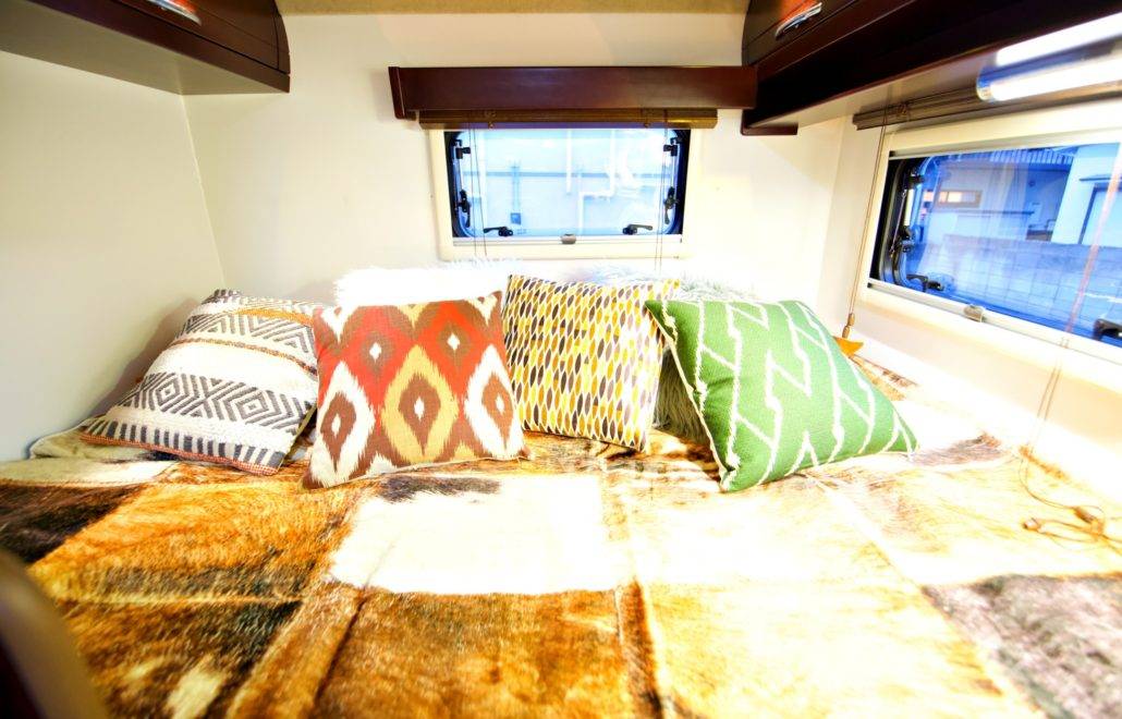 【Osaka】Japan 6ppl RV Caravan 24 hours Rental Experience(JOSN)