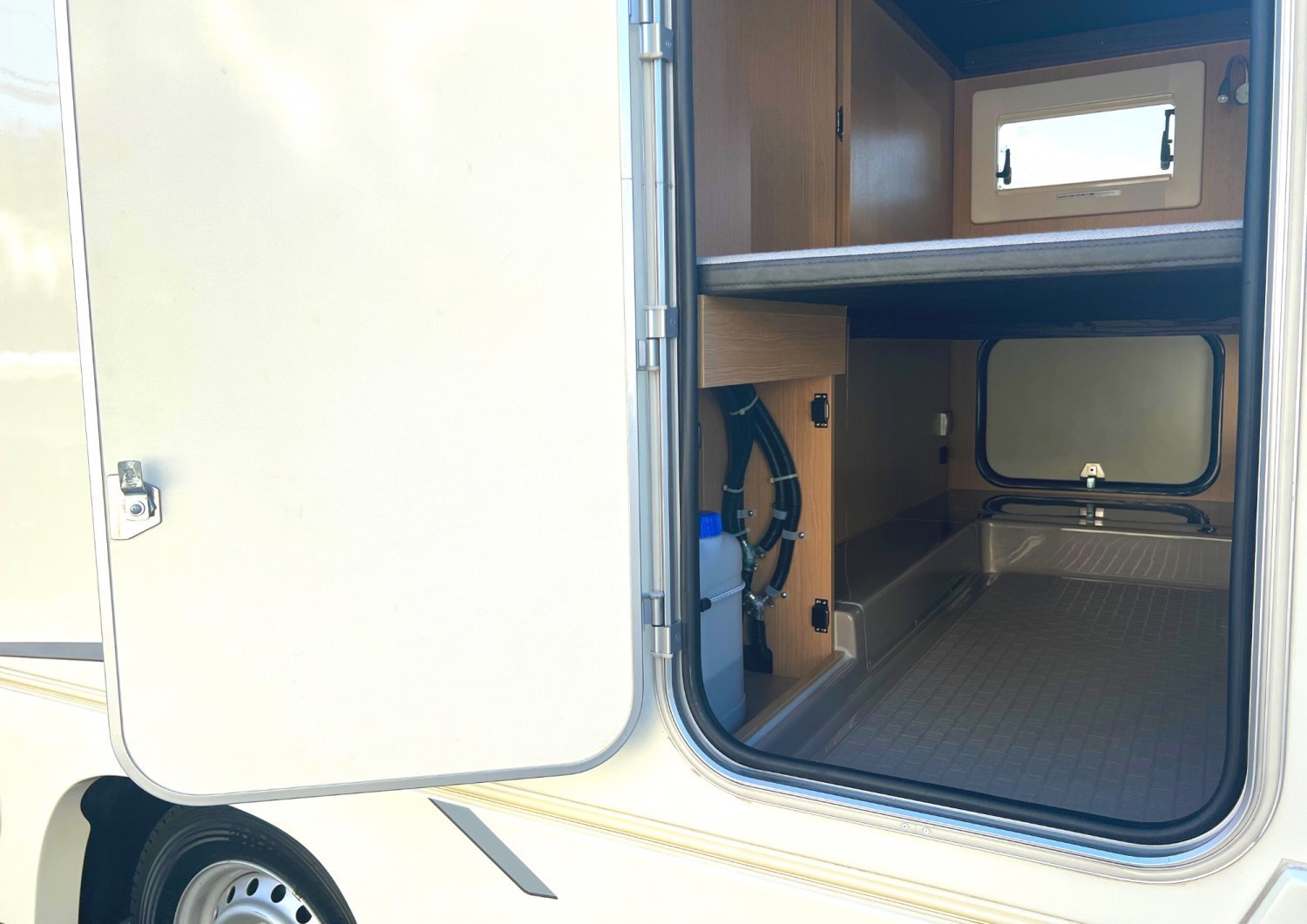 【露營式旅行】東京租借露營車24小時體驗 (5人)