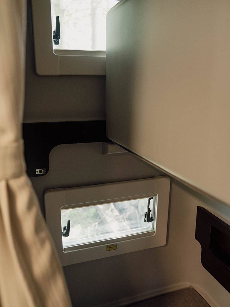 【New Chitose Airport】Japan Hokkaido RV Caravan Rental Experience(DS-Regard NEO)