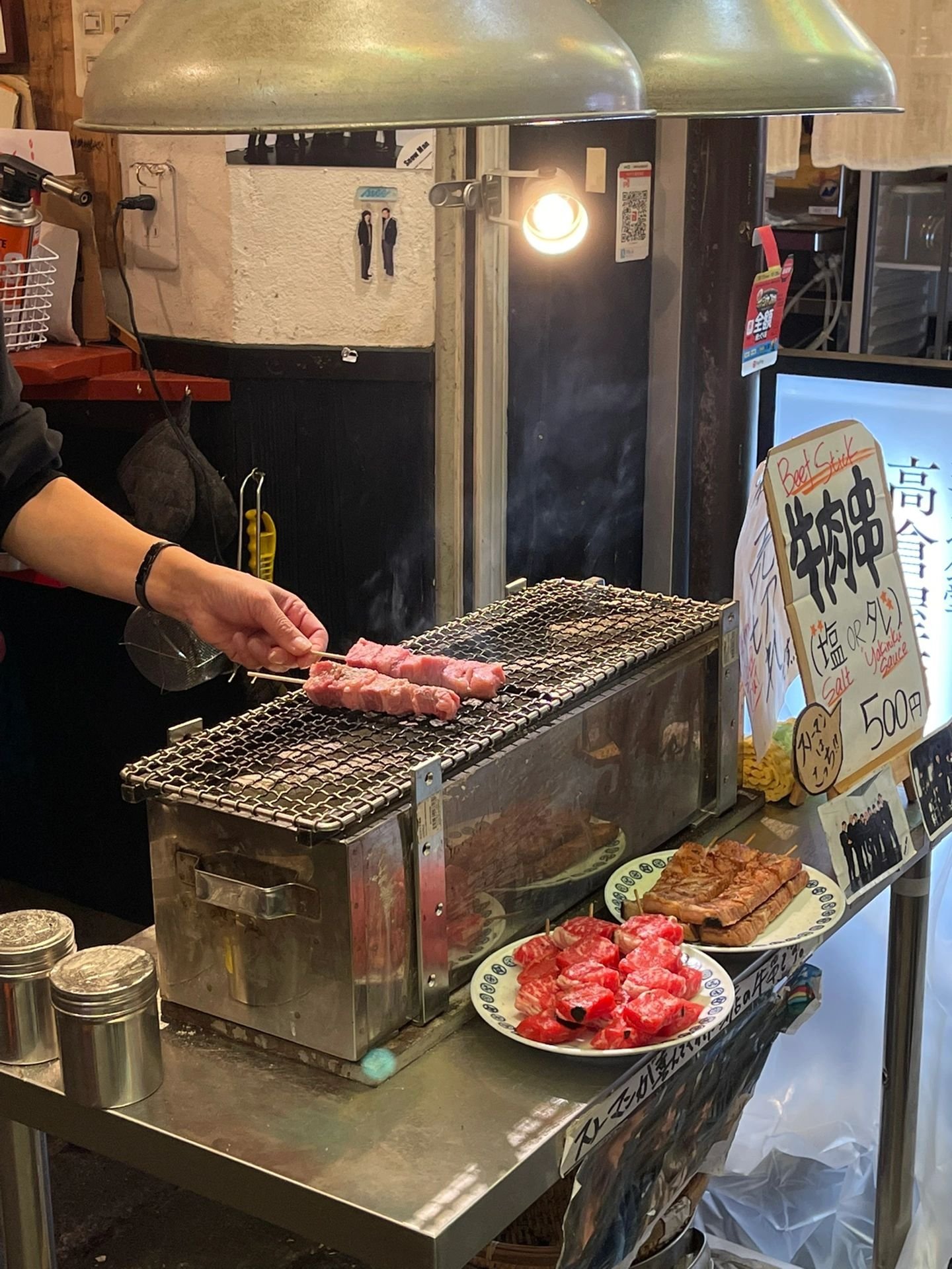 【Private Charter】Osaka 10-Hour Customized Cherry Blossom Viewing and Fruit Picking Tour to Kobe/Nara with Chinese-speaking Driver (7/10 Passenger Vehicle)