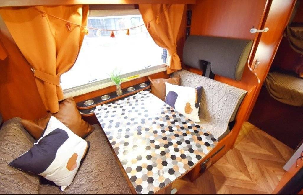 【Tokyo】Japan 6ppl RV Caravan 24 hours Rental Experience(JTM-Argon)