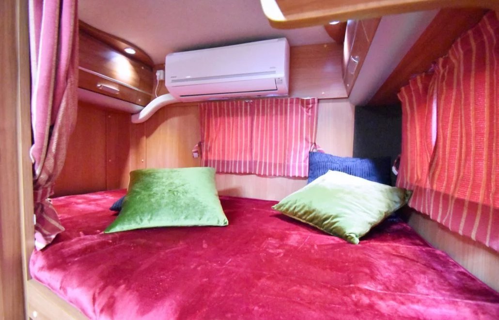 【Tokyo】Japan 6ppl RV Caravan 24 hours Rental Experience(JTM-Rouge)