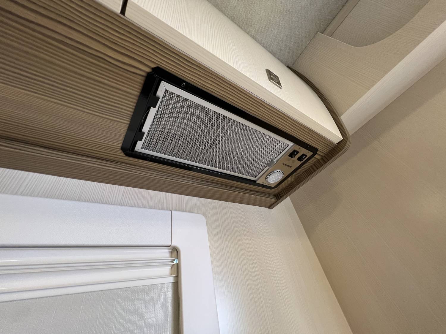 【Narita Airport】Japan Tokyo Caravan 24 hours Rental Experience(VT-ZiL5)