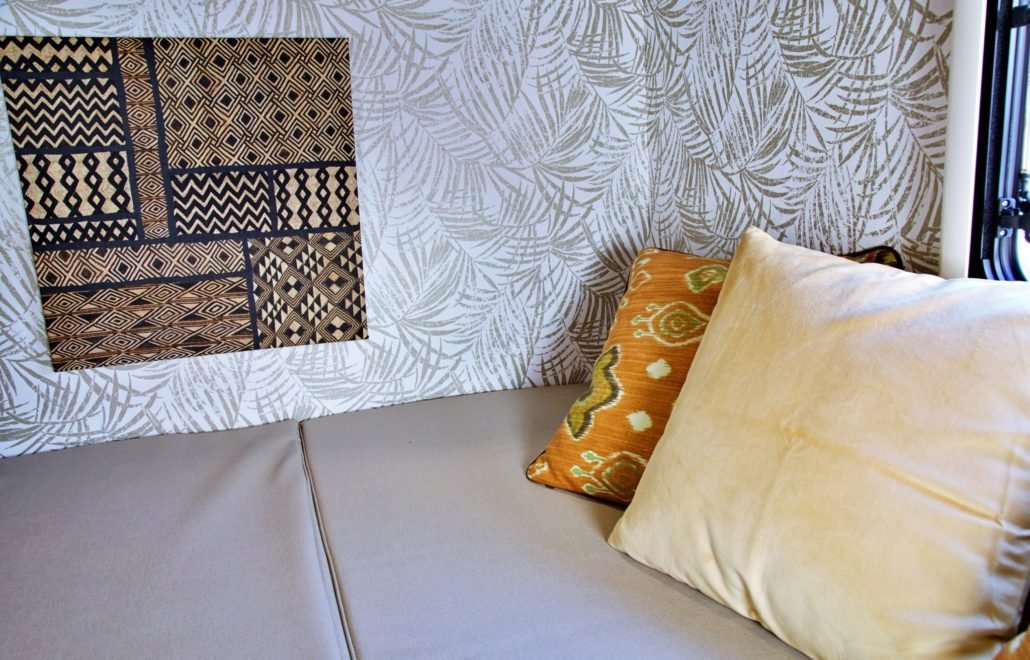 【Tokyo】Japan 6ppl RV Caravan 24 hours Rental Experience(JTMC2)