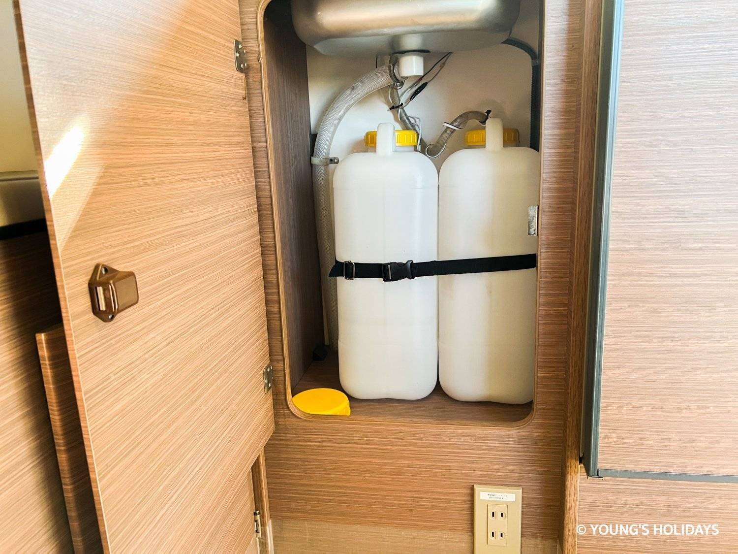 【四國廣島】七人日本露營車24小時租用體驗(C-ROBINSON771)