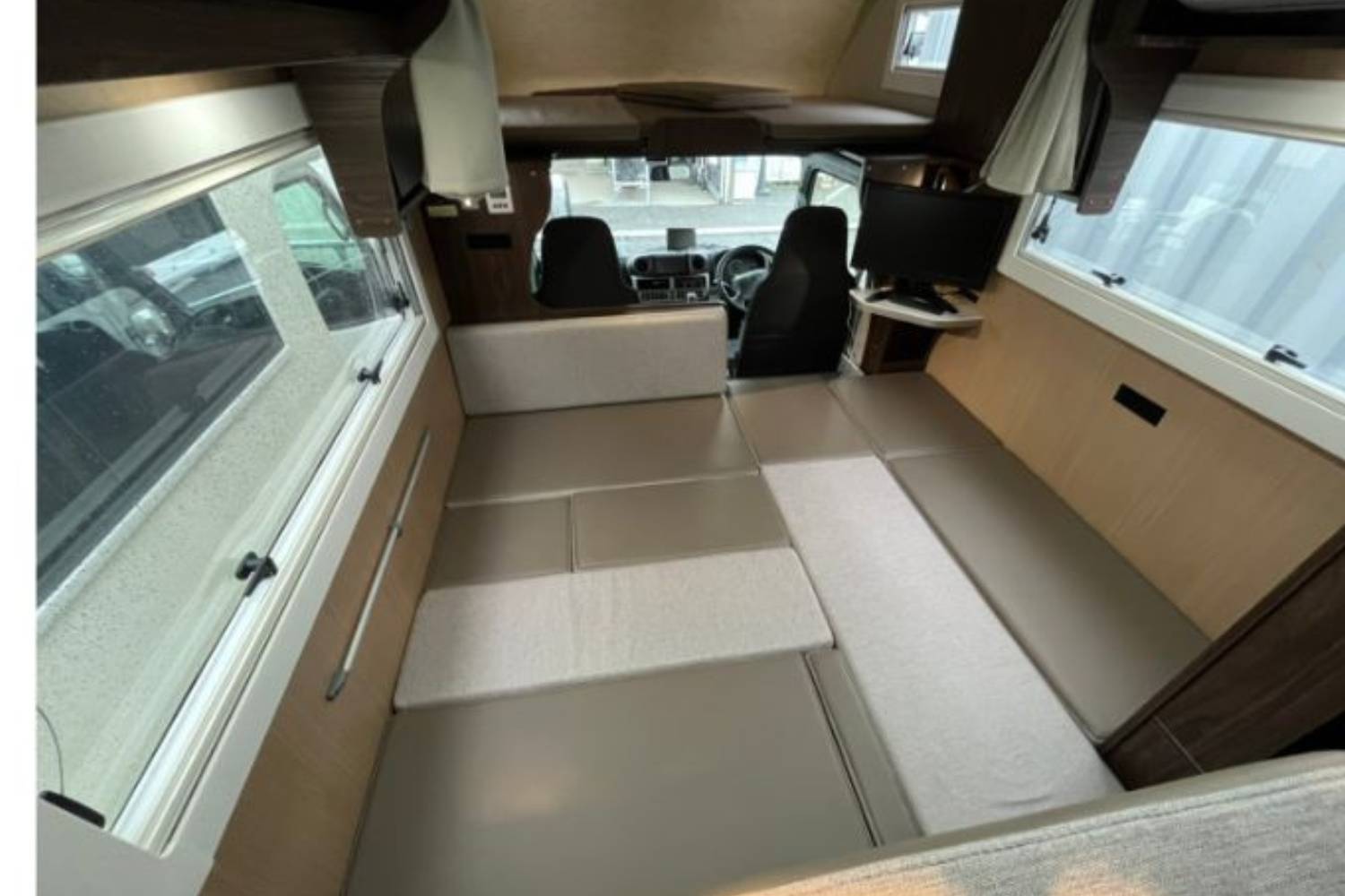 【Tokyo】Japan Kanto Rental Caravan RV Road Trip Experience (Robinson L66)