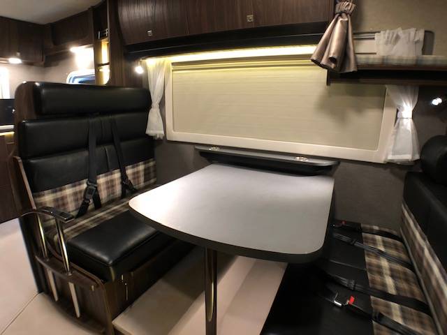 【成田機場】五人日本露營車24小時租用體驗(VT-REIWA ZIL)