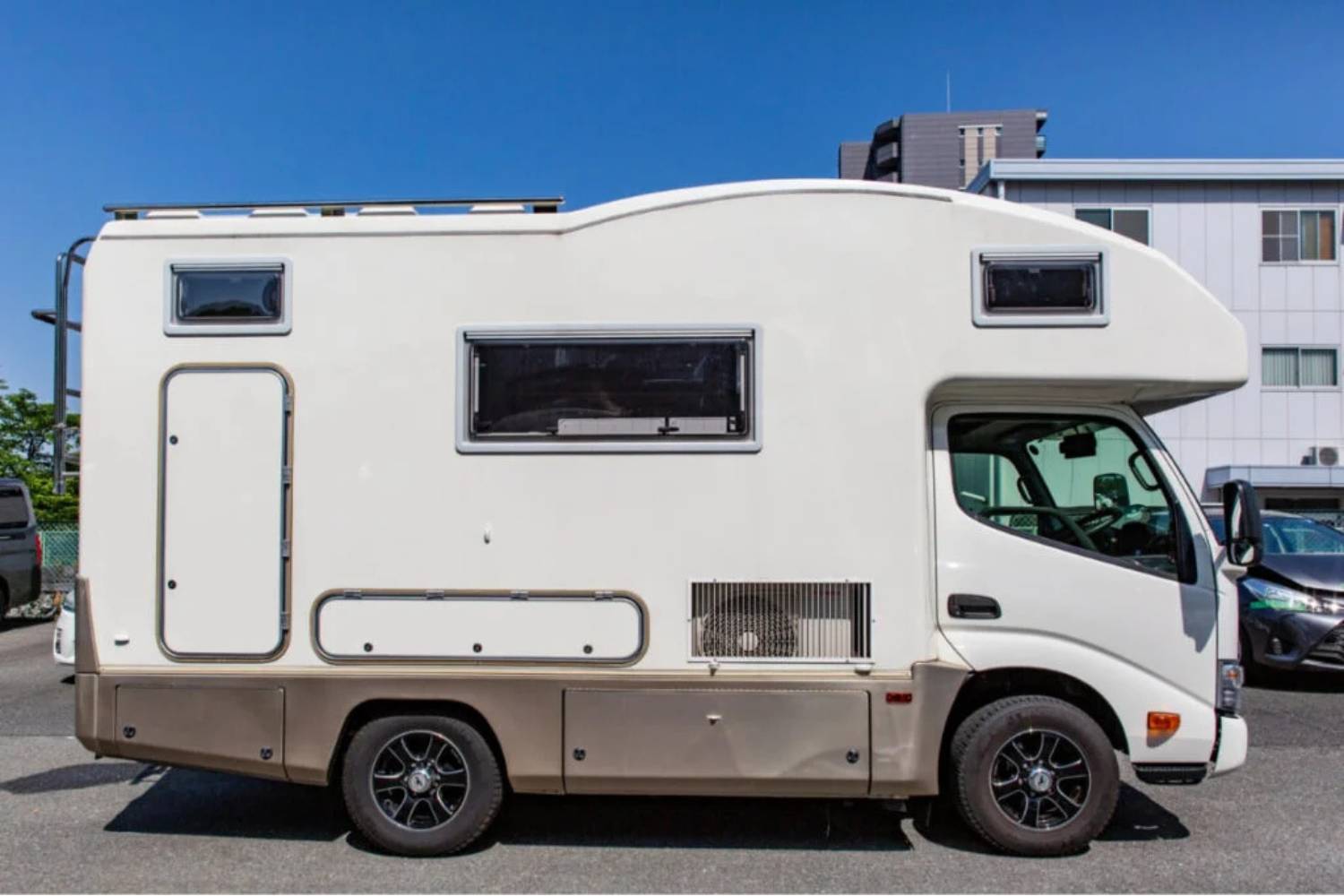 【Sendai Yamagata】Japan Sendai RV Caravan 24 hours Rental Experience(VT-Corde Leaves)