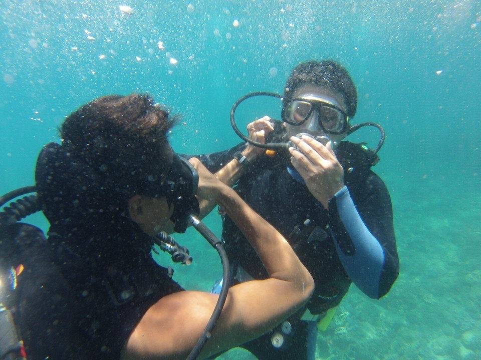 EFR 緊急第一反應 + PADI 救援潛水員課程