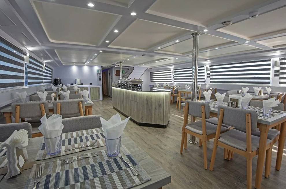 【Egypt】Master Liveaboard-Blue Horizon