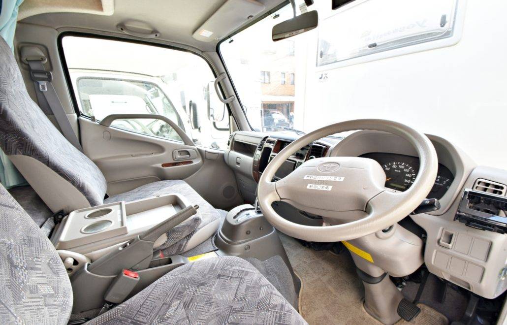 【Tokyo】Japan 6ppl RV Caravan 24 hours Rental Experience(JTSMN)