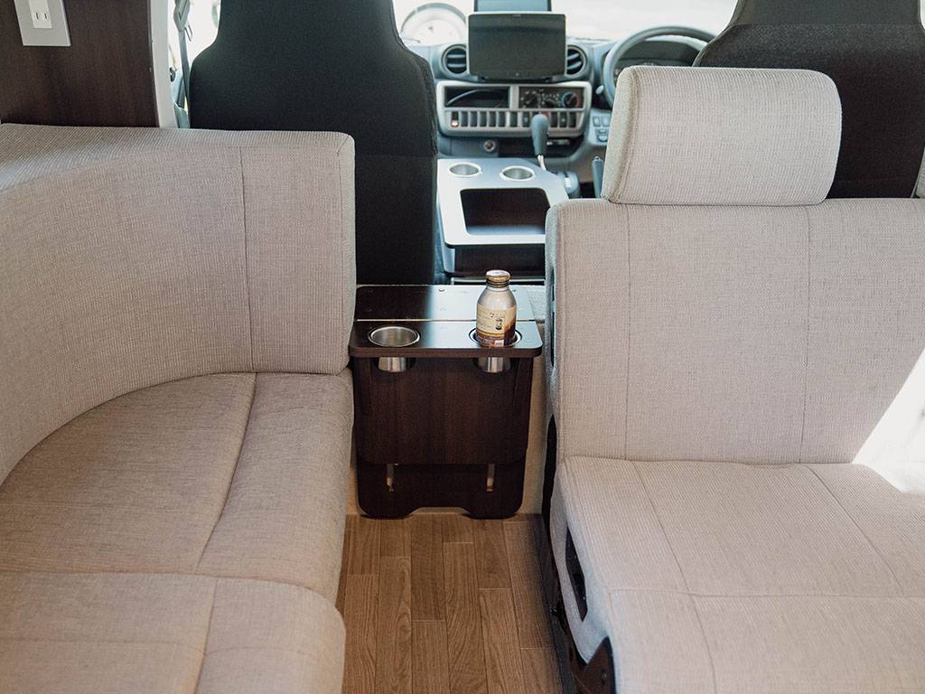 【New Chitose Airport】Japan Hokkaido RV Caravan Rental Experience(DS-Regard NEO)