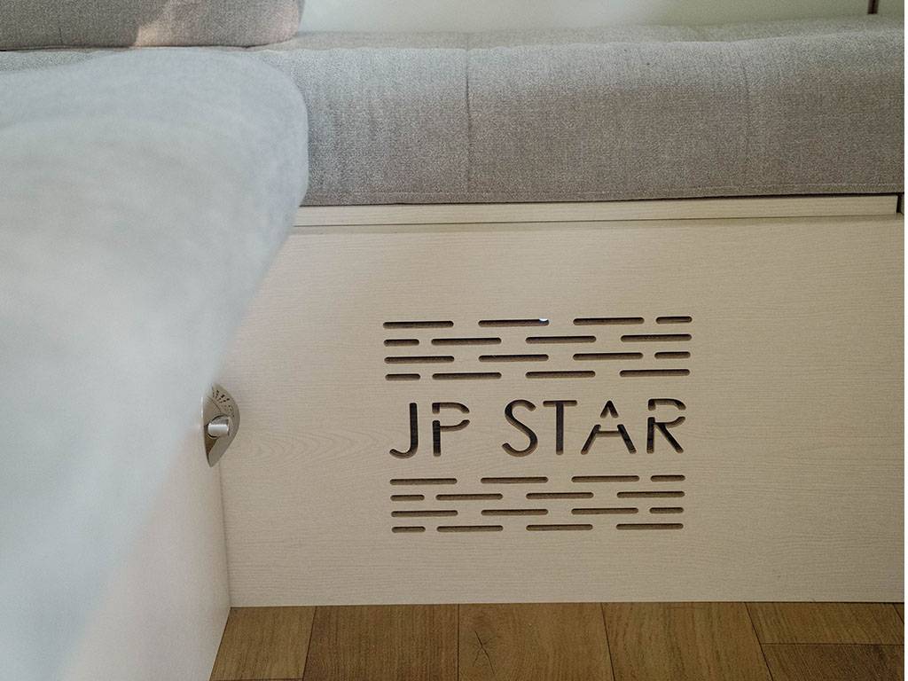 【New Chitose Airport】Japan Hokkaido RV Caravan Rental Experience(DS-Happy1)