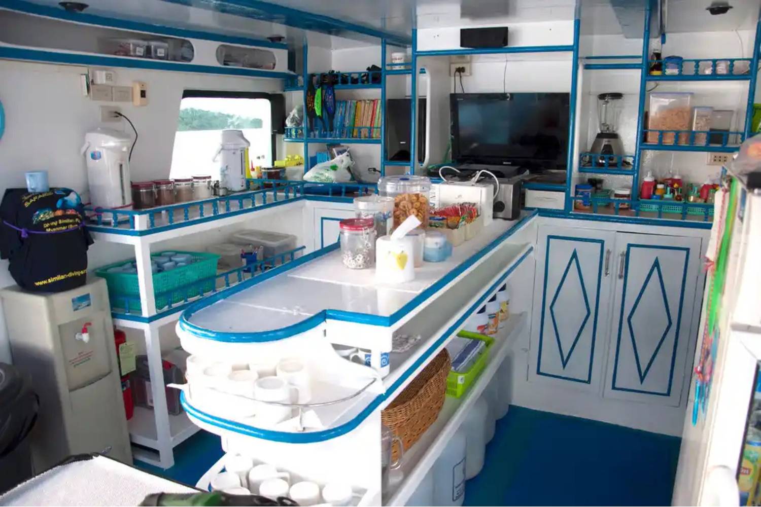 【Thailand】Liveaboard- Dolphin Queen 豪華泰國船潛套票