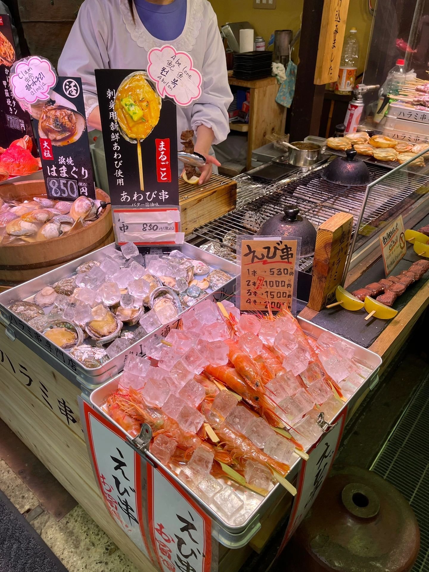 【Private Charter】Osaka 10-Hour Customized Cherry Blossom Viewing and Fruit Picking Tour to Kobe/Nara with Chinese-speaking Driver (7/10 Passenger Vehicle)