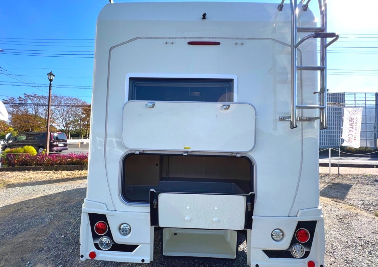 【露營式旅行】東京租借露營車24小時體驗 (5人)