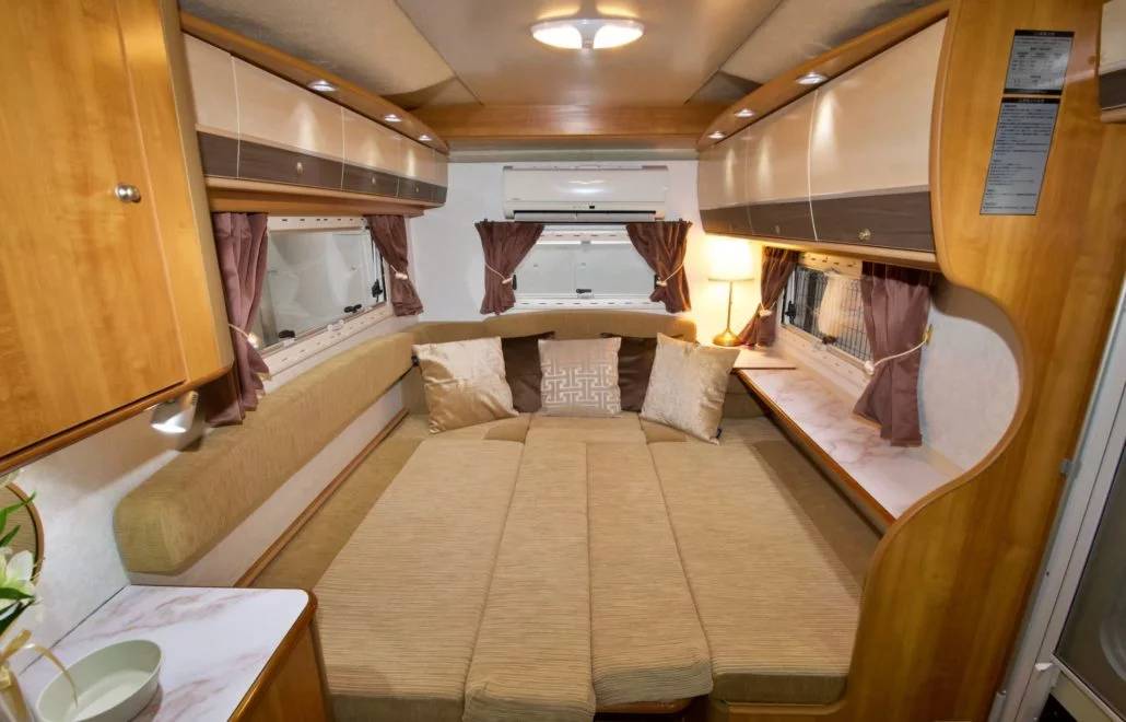 【東京】六人日本露營車24小時租用體驗(JTM-LUXE)