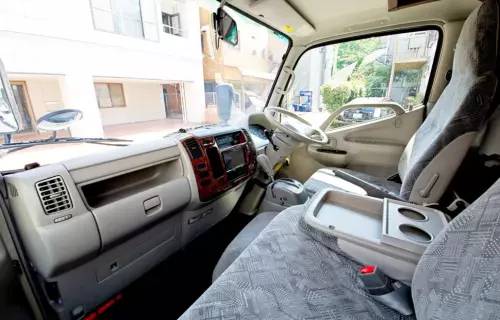 【Tokyo】Japan 6ppl RV Caravan 24 hours Rental Experience  (JTM-Luminous)